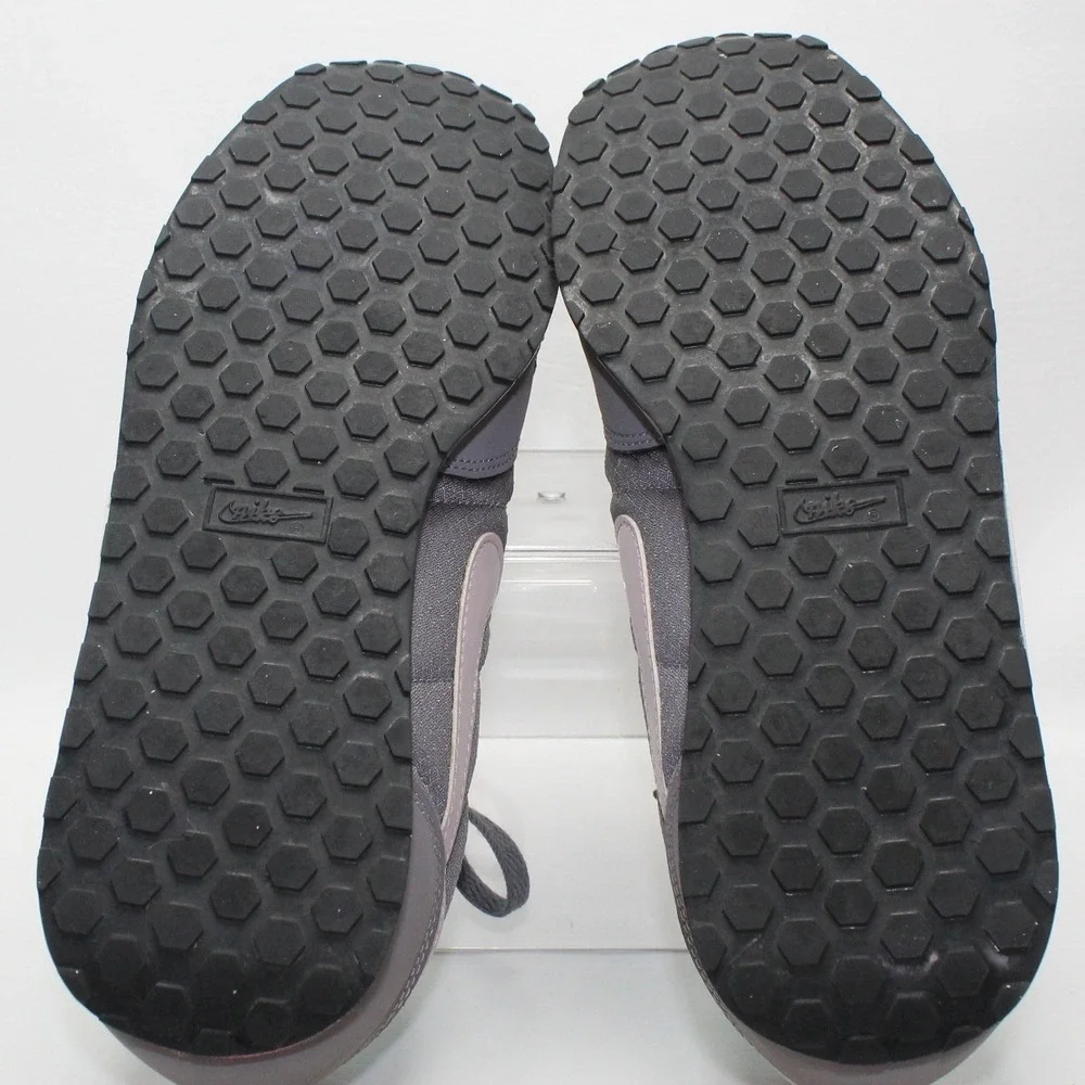 Nike Womens‎ Genicco 844451-004 Gray Casual Shoes Sneakers Size 9.5